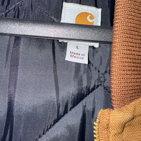 Carhartt vest. NWOT - Picture 4 of 4